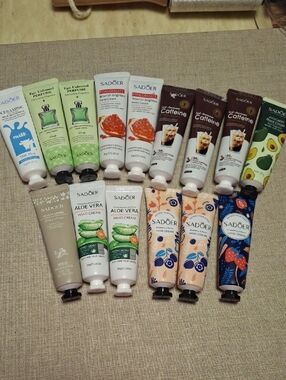 New 15pcs Lot Of Sadoer Handcreams